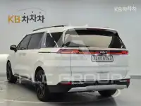 2023 KIA Carnival