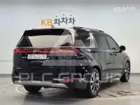 2023 KIA Carnival