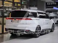 2023 KIA Carnival