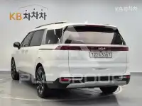 2023 KIA Carnival