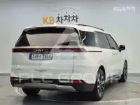 2023 KIA Carnival