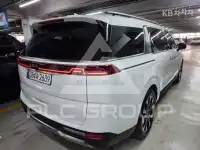 2023 KIA Carnival