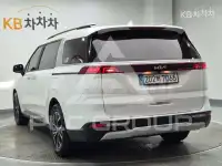 2023 KIA Carnival