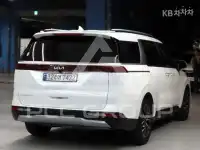 2023 KIA Carnival