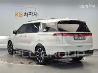 2023 KIA Carnival