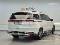 2023 KIA Carnival