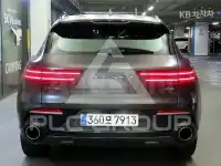 2023 Genesis GV70