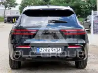 2023 Genesis GV70