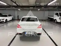 2023 Genesis G70