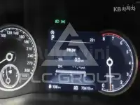 2023 Genesis G70