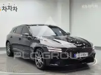 2023 Genesis G70