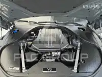 2023 Genesis G90