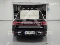 2023 Genesis G90