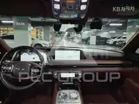 2023 Genesis G90