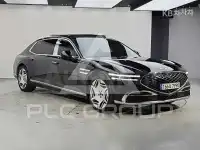 2023 Genesis G90