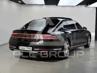2023 Genesis G90