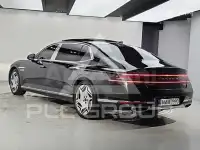 2023 Genesis G90