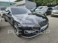 2023 Genesis G90