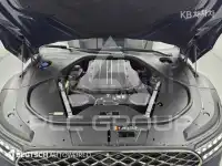 2023 Genesis G90