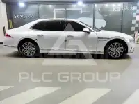 2023 Genesis G90