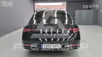 2023 Genesis G90