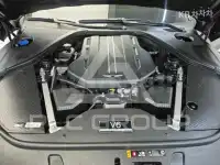 2023 Genesis G90