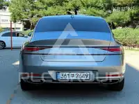 2023 Genesis G90