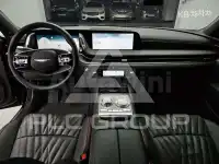 2023 Genesis G90