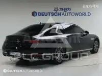 2023 Genesis G90