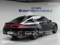 2023 Genesis G90