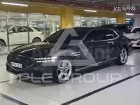 2023 Genesis G90