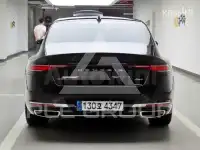 2023 Genesis G90