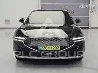 2023 Genesis G90