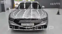 2023 Genesis G90