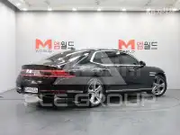 2023 Genesis G90