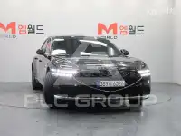 2023 Genesis G90