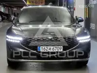2023 Genesis G90