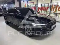 2023 Genesis G90