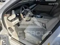 2023 Genesis G90