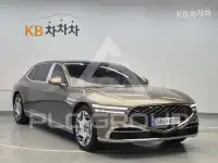 2023 Genesis G90