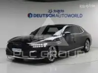 2023 Genesis G90