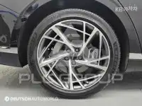 2023 Genesis G90