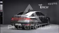 2023 Genesis G90