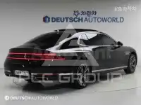 2023 Genesis G90