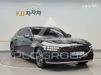 2023 Genesis G90