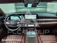 2023 Genesis G90