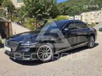 2023 Genesis G80