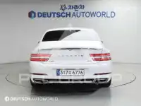 2023 Genesis G80