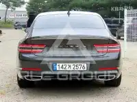 2023 Genesis G80