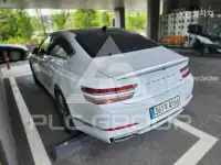 2023 Genesis G80